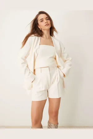 ASOS Kærnemælksgule skræddersyede shorts - Del af sæt-Hvid