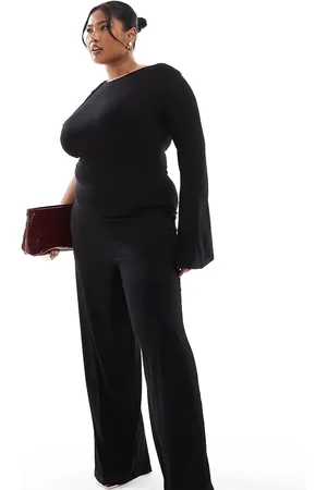 ASOS ASOS DESIGN Curve - Etærmet jumpsuit med bindeskulder og ben med vidde i