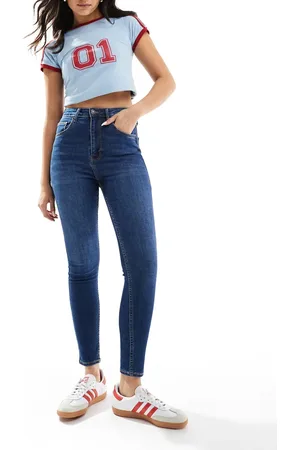Bershka Ankellange skinny-jeans med høj talje i mellemblå