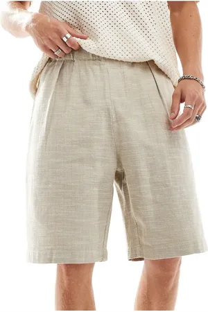 Bershka Rustikke shorts i sandfarve-Neutral