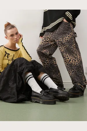Dr. Martens Adrian Quad - Sorte unisex-loafers i glat læder