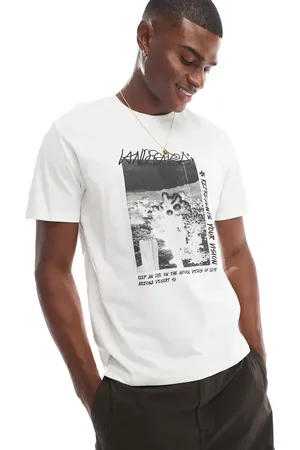 Bershka T-shirt med grafisk udendørsprint foran