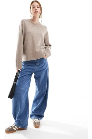 & OTHER STORIES Brun sweater med plisserede og skulpturelle ærmer i uldblanding
