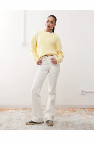 Wrangler Hvide jeans med svaj og lommer fortil