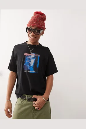Weekday Oversized og T-shirt med firkantet pasform og grafisk 