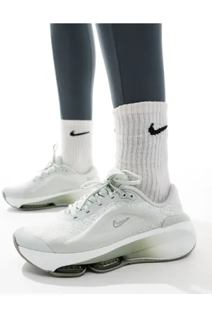 Nike Versair - Lysegrå sneakers