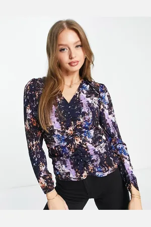 Pieces® Rynket croptop med blåt abstrakt print - Kun hos ASOS-Multifarvet