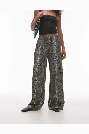 Topshop Satinbukser med vide ben og bindetalje i slangeprint