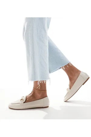 London Rebel London Rebel - Nori - Wide Fit - Cremehvide loafers med spændedetaljer