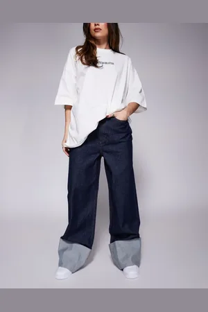 ASOS Weekend Collective - Mom-jeans med opsmøg i indigoblå vask