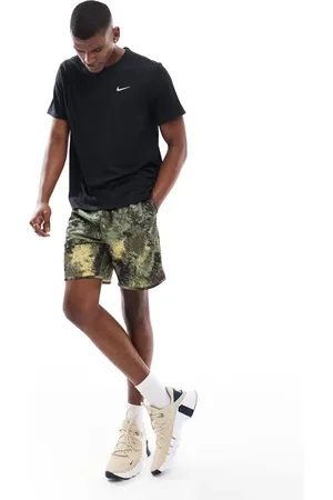 Nike Grønne 7-tommersshorts med camouflageprint