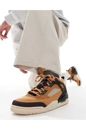 Jordan Spizike Low - Lysebrune og sorte sneakers