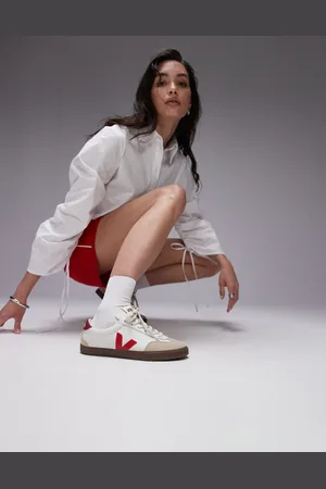 Veja Volley - Røde sneakers