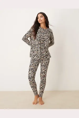 New Look Blødt pyjamassæt med leopardprint