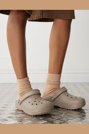 Crocs Unisex - Klassiske clogs med for i svampebrun/beige-Neutral
