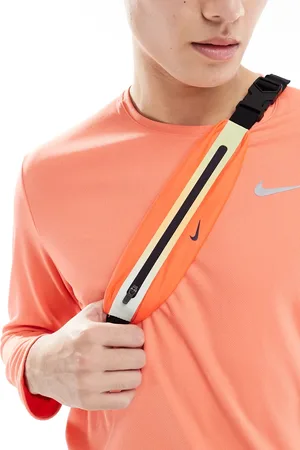 Nike 3.0 - /lilla smal bæltetaske