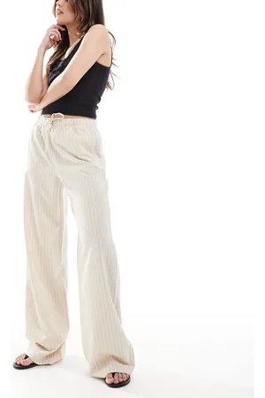 Stradivarius Pull-on-bukser med nålestriber-Neutral