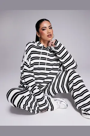 ASOS Strikket hættetrøje med sorte og hvide striber - Del af sæt