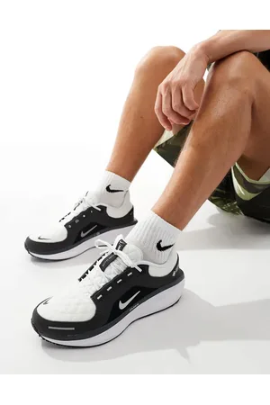 Nike Air Winflo 11 Gore-Tex - Sorte og hvide sneakers