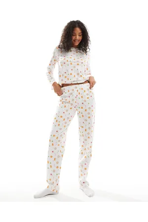 Pieces® Hvidt julepyjamassæt med honningkageprint