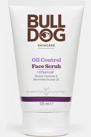 Bulldog Oil Control ansigtsskrub 125 ml fra
