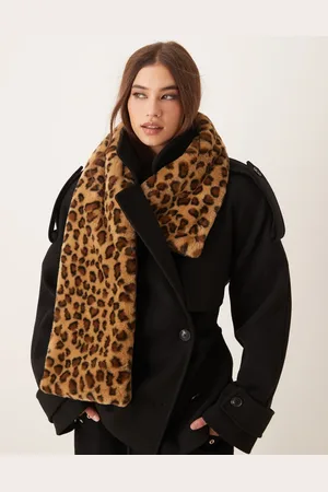New Look Halstørklæde med leopardprint i imiteret pels