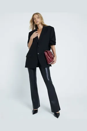 River Island Sorte pull on-bukser med svaj i imiteret læder