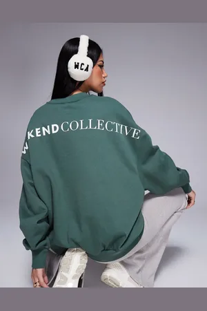 ASOS Weekend Collective - Khakigrøn oversized sweatshirt med stort logo på ryggen