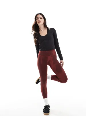 adidas Adidas Training - All Me - Rubinrøde leggings med grafik i 7/8-længde