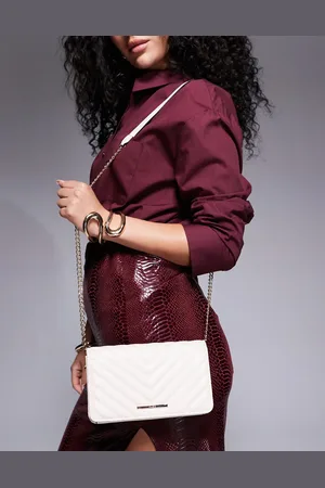 Aldo Crossbody-taske med vatteret chevron-mønster