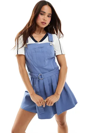 ASOS Støvet blåt overalls-playsuit med slå om-skort og plisseringer