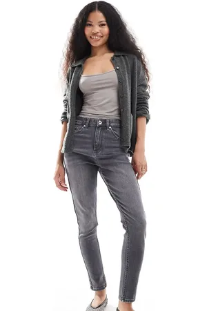 Bershka Petite - Forvaskede mørkegrå og højtaljede skinny-jeans