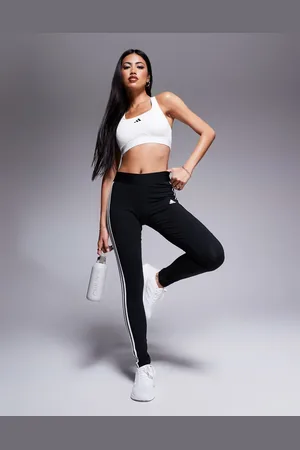 adidas Adidas Training - Essential - Sorte leggings med 3 striber