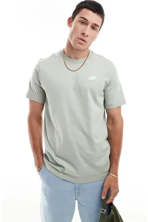Nike Club - Olivengrøn T-shirt