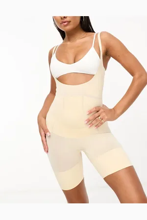 Dorina Absolute Sculpt - Formgivende bodystocking med shorts, høj støtte og udskæring ved brystet i -Neutral