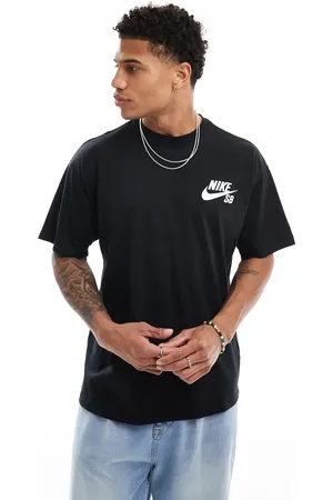 Nike T-shirt med logo på brystet-Hvid