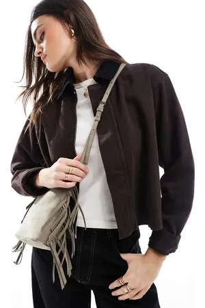 Pull&Bear Grå og lille crossbody med søm med kvaster