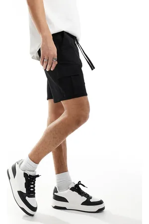 Bershka Sorte cargoshorts-Hvid