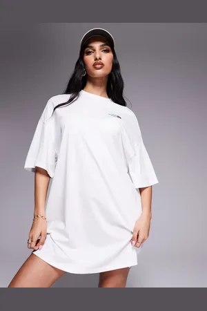 The North Face Essentials - T-shirt-kjole med logo-Sort