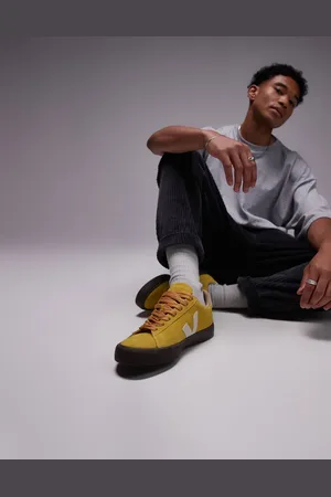 Veja Campo - Gule sneakers i ruskind