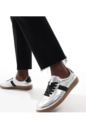 London Rebel London Rebel - Cally - Wide Fit - Sølvfarvede sneakers med gummisål
