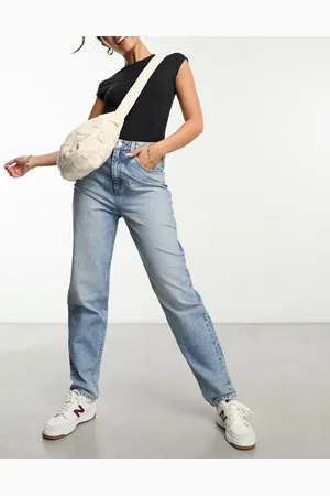 ASOS Afslappede mom-jeans med høj talje i vintage-blå