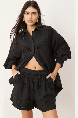 ASOS Flagrende sorte shorts med firkantet pasform og udskåret broderie anglaise-mønster - Del af sæt-Hvid