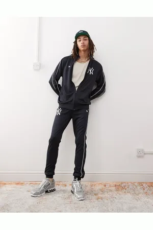 New Era NY Yankees - og tætsiddende joggingbukser