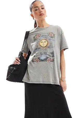 Pull&Bear Grå T-shirt med solgrafik