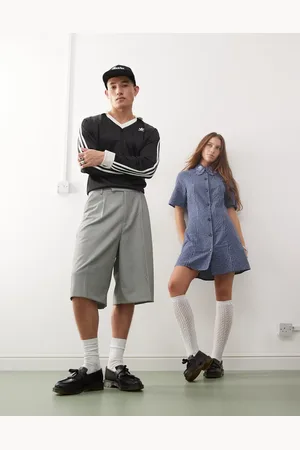 Dr. Martens Adrian - Sorte loafers i unisex-stil i poleret og glat læder med kvaster