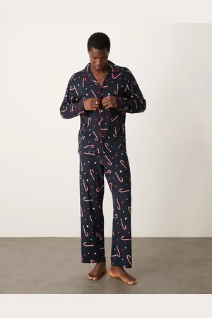 Urban Threads Julepyjamas med langærmet skjorte og bukser med slikstokkeprint i polyester