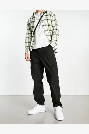 ASOS Tapered og sorte cargobukser med løbesnor