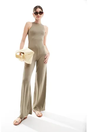 ASOS Blødt jumpsuit med racerhals og vide ben i