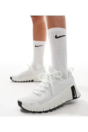 Nike Free Metcon 6 - Sneakers i med glimmer